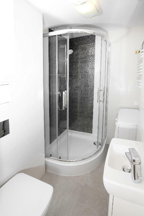 100-Sio Apartamenty Budget II Koszalin Luaran gambar